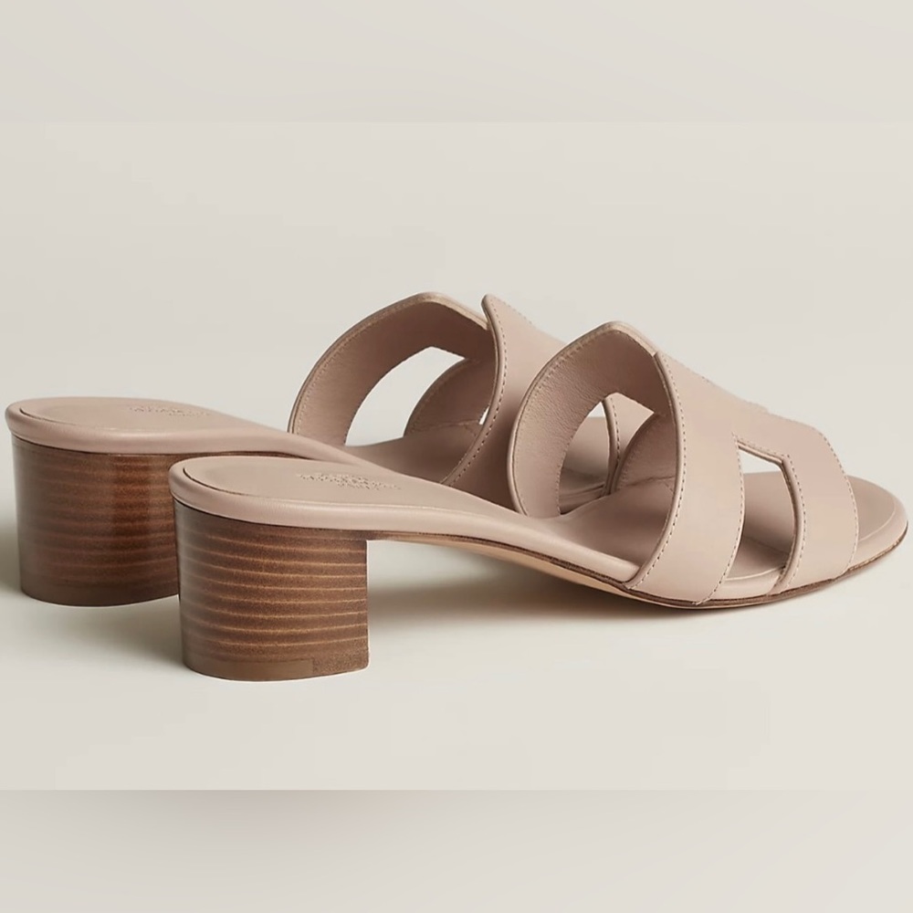 Hermes Oasis Sandals 37 - Picture 4 of 8